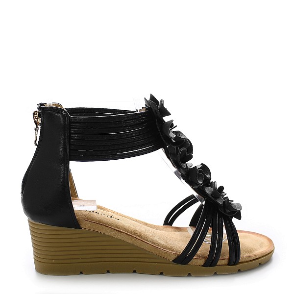 Crne sandale s petom S060288S