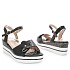 Crne sandale s petom P-4T